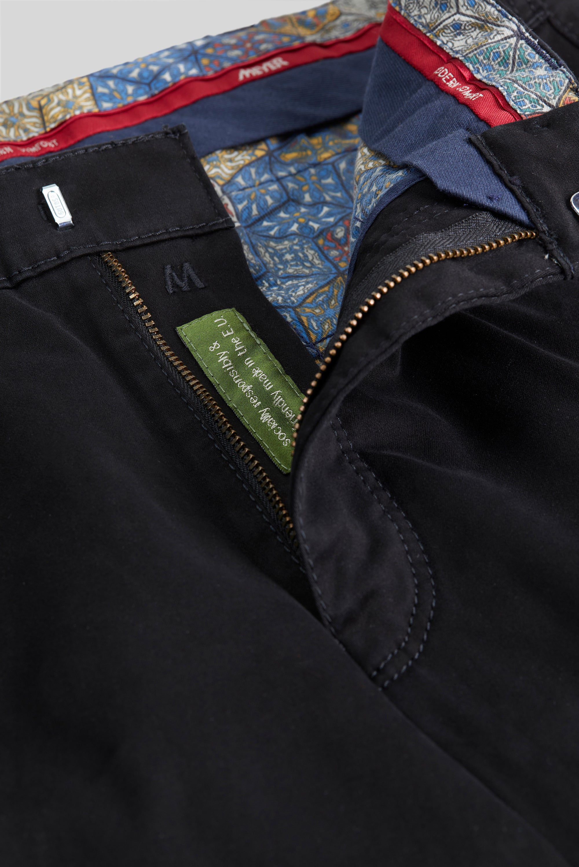 Diego 9-3000 NON-FADE SATIN